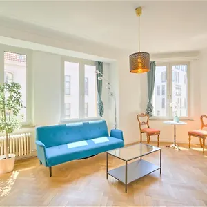 Cauliflower Lodge. In Heart Of Apartment Antwerpen