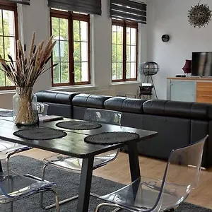 https://catherina-at-friday.hotelsantwerp.net